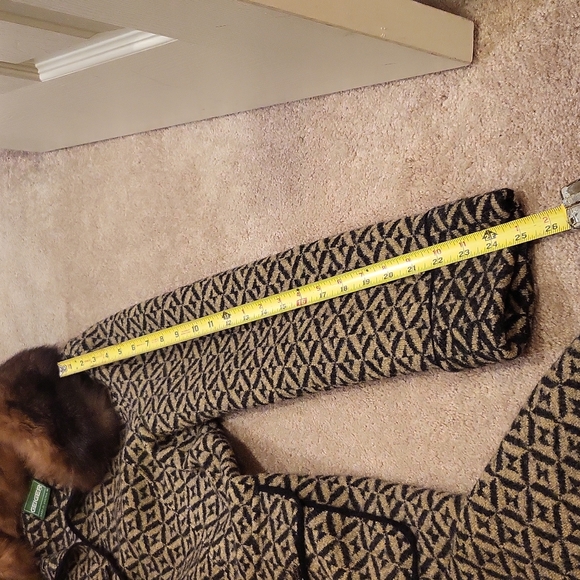 GEIGER Fur Trim Wool Coat - Picture 9 of 9